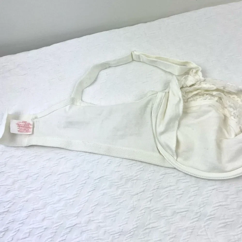BUY 1 GET 1 FREE nursing bra cream white love pats for mothers to be size 40d st